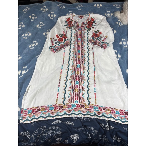 Johnny Was Dresses & Skirts - Johnny Was White Embroidered Linen Tunic Dress XXL Long Sleeve Boho Pockets